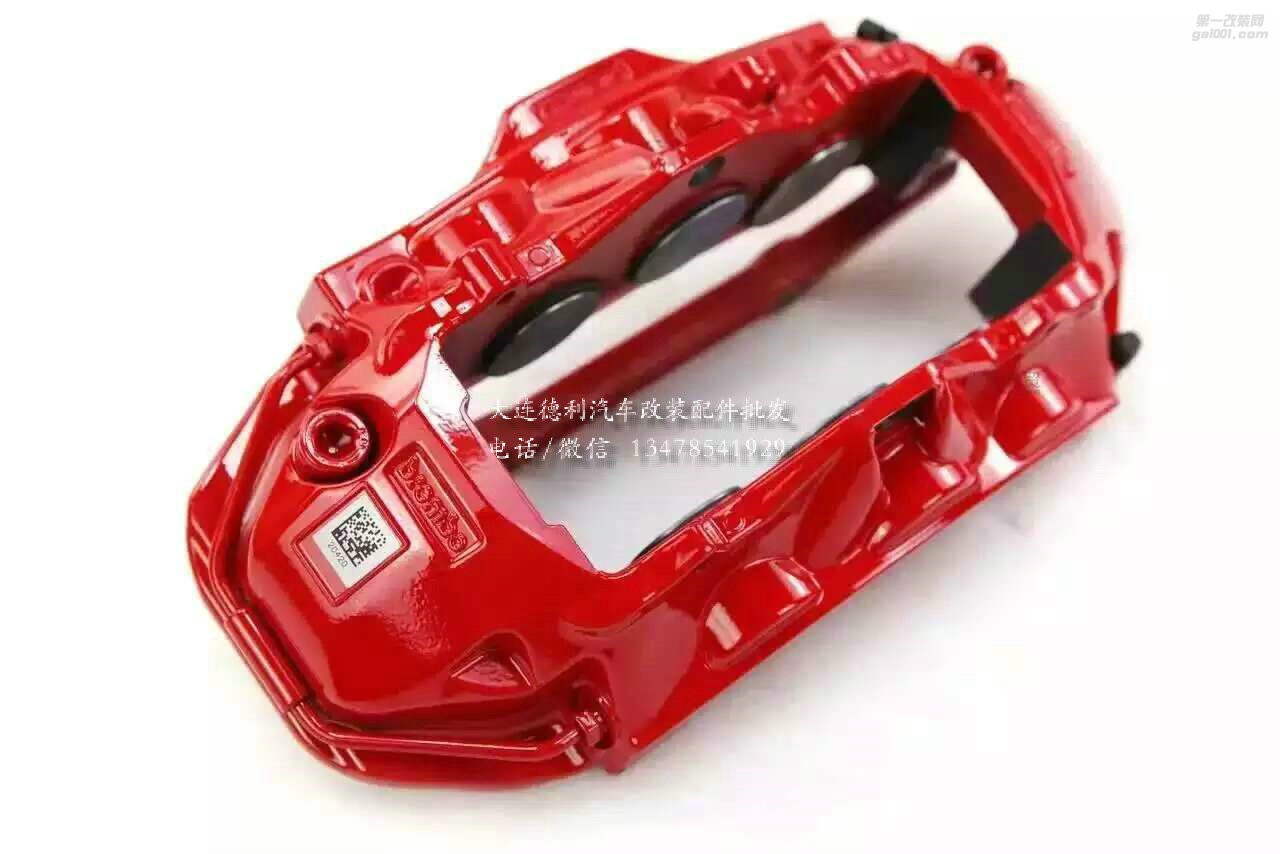 奔馳御用改裝品牌AMG剎車套件