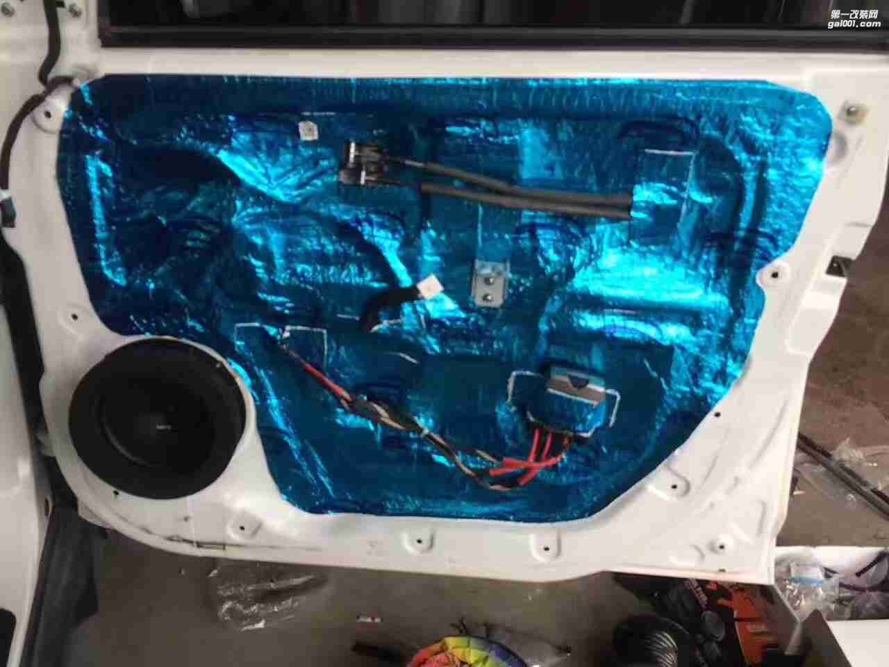 汕頭市星悅汽車音響升級中心銳志升級星悅4門隔音改裝意大利赫茲esk f165兩分頻燕飛力士同軸赫茲hdp4功放