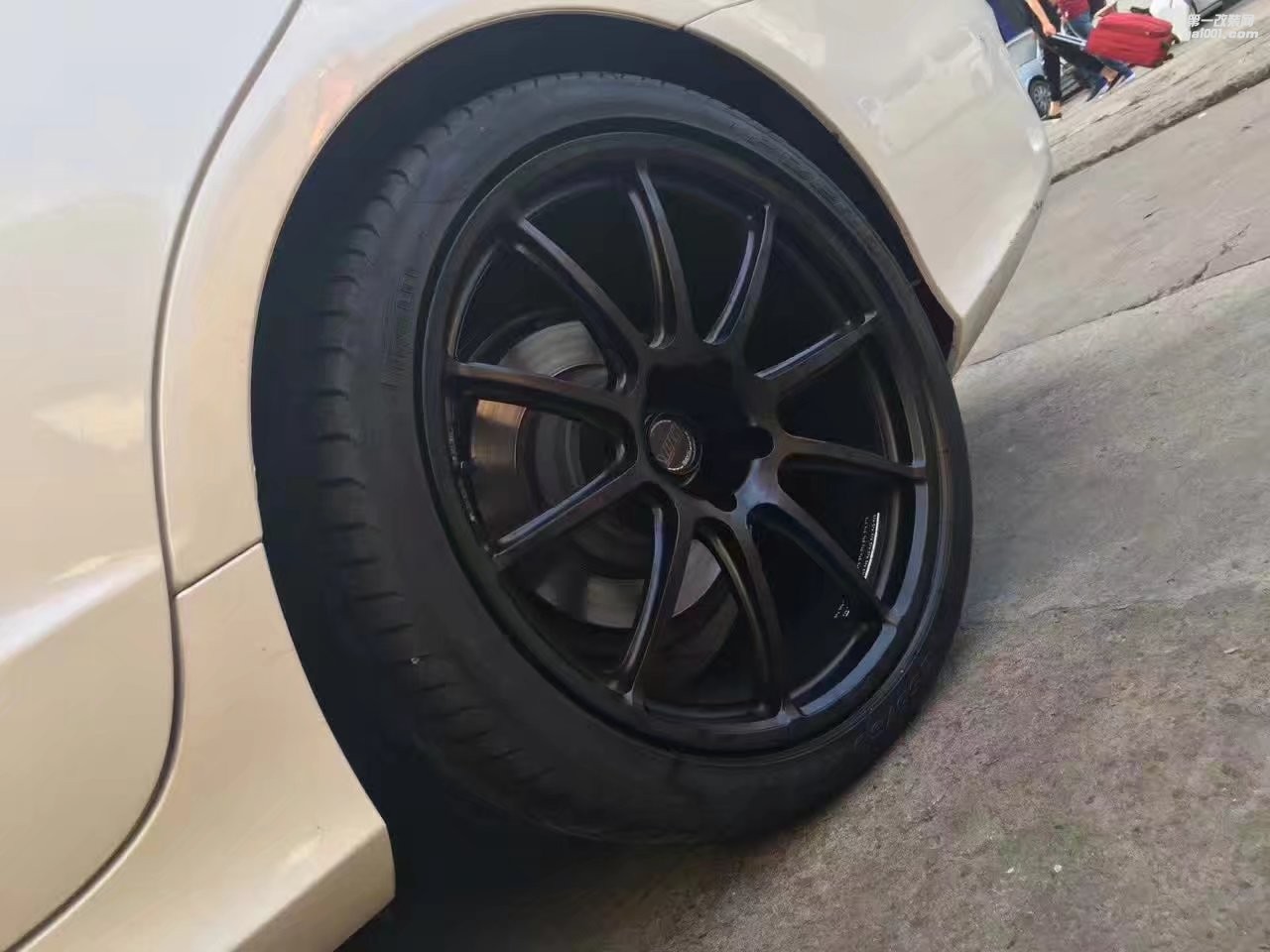 奔馳，換 PRODRIVE  19寸 完 工！
