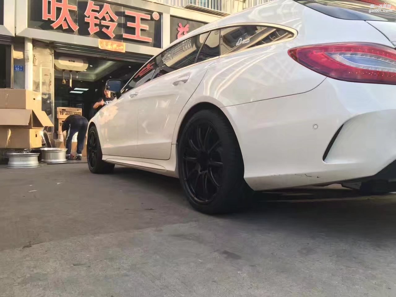 奔馳，換 PRODRIVE  19寸 完 工！