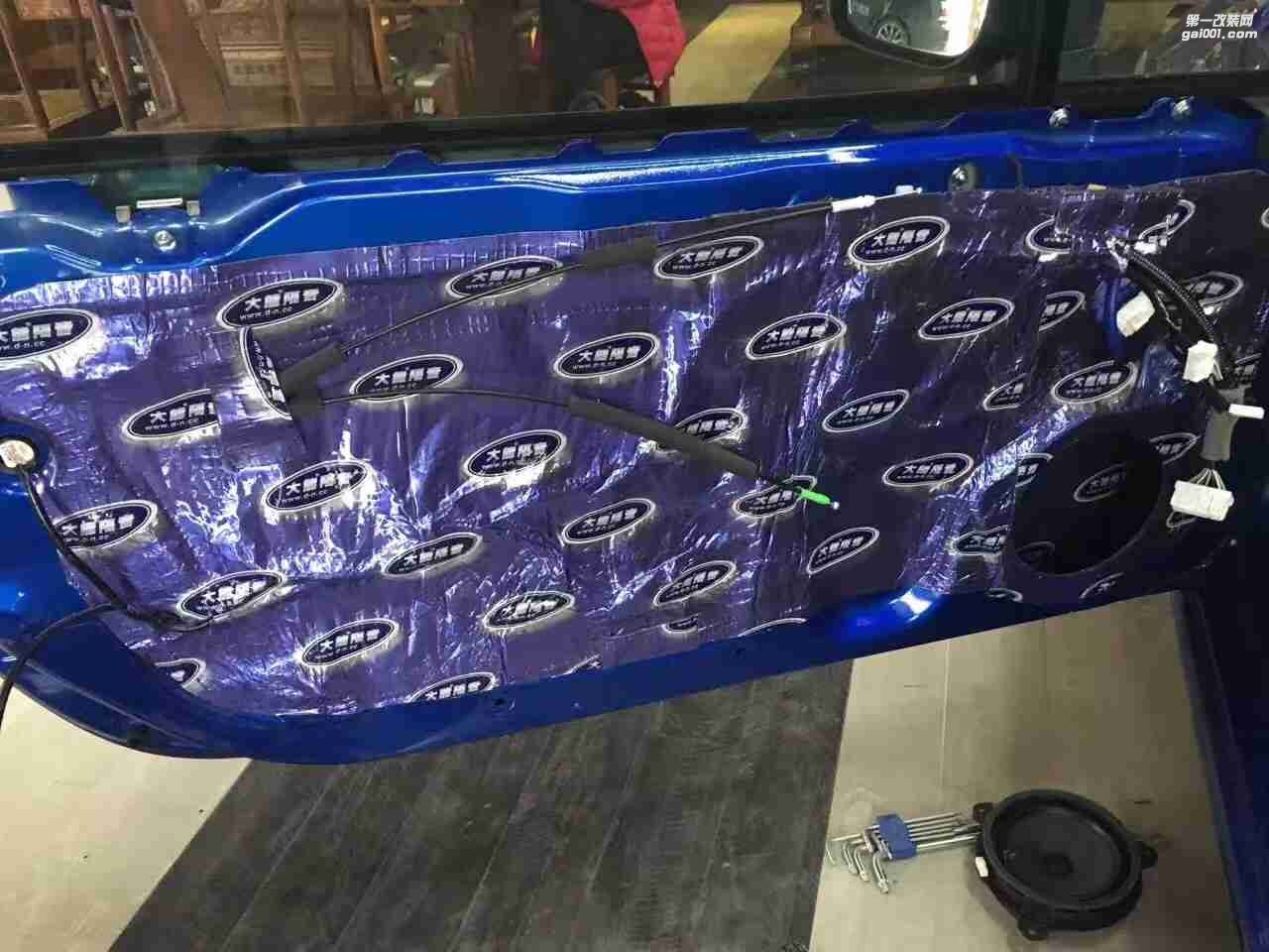汕頭市星悅汽車音響有限公司跑車斯巴魯BRZ未上牌升級(jí)大能隔音，音響改裝汽車音響