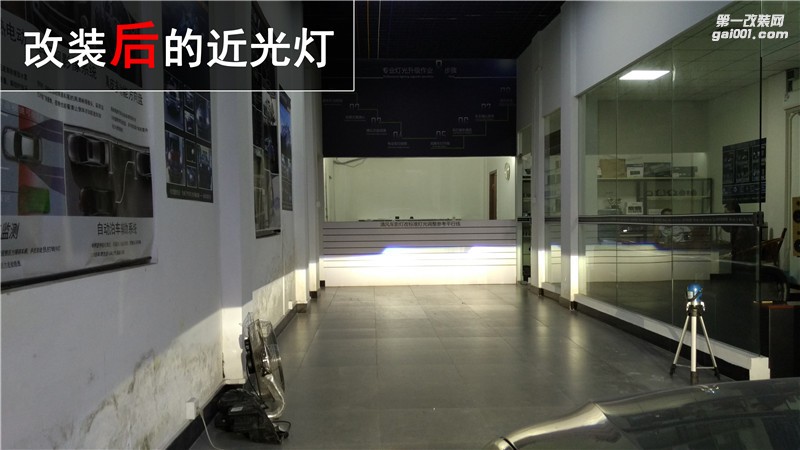 大眾邁騰低配大燈升級(jí)高配氙氣燈，完美燈光效果 杠杠滴——中山清風(fēng)車影燈改