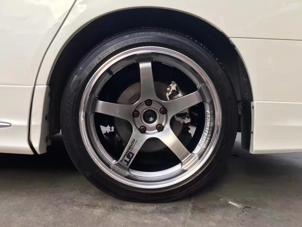 埃爾法，換 ADVAN GT 全新 完工。