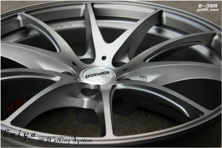 海亞：RAYS G25 LIMITED EDITION 限量版PA色 19寸 Q50G37銳志皇冠等