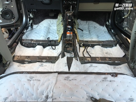 常州至上音樂全車隔音降噪工程尼桑逍客 全車美特靜綠色環(huán)保隔音