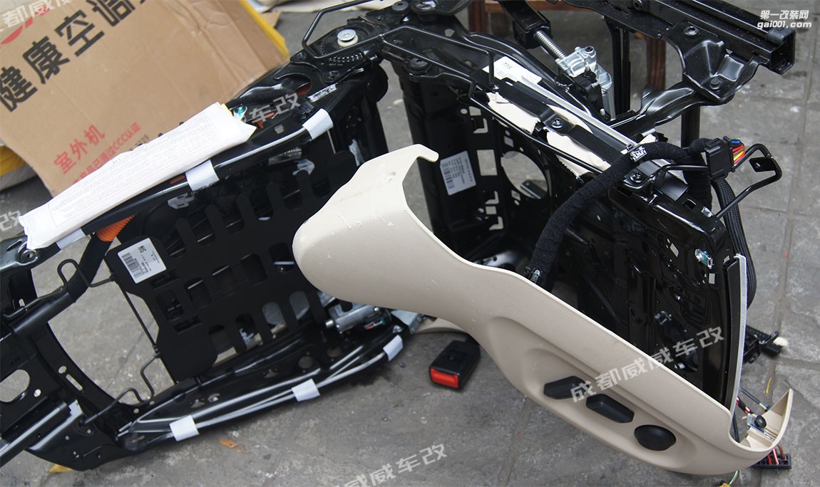 雷克萨斯电动尾门+电动座椅改装案例