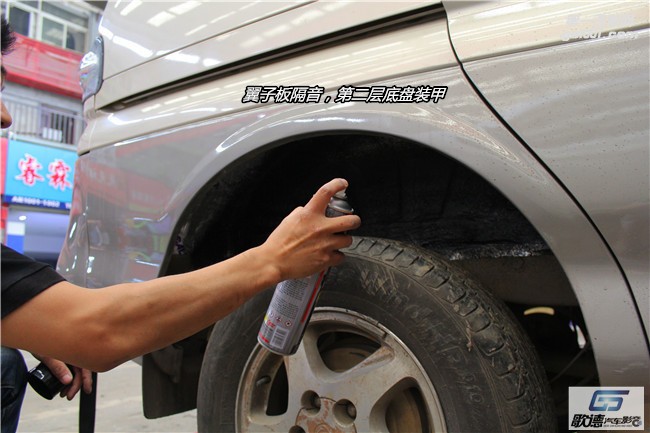 武漢汽車隔音降噪 東風(fēng)菱智全車嘉利堡隔音加棉 改裝霸克汽車音響