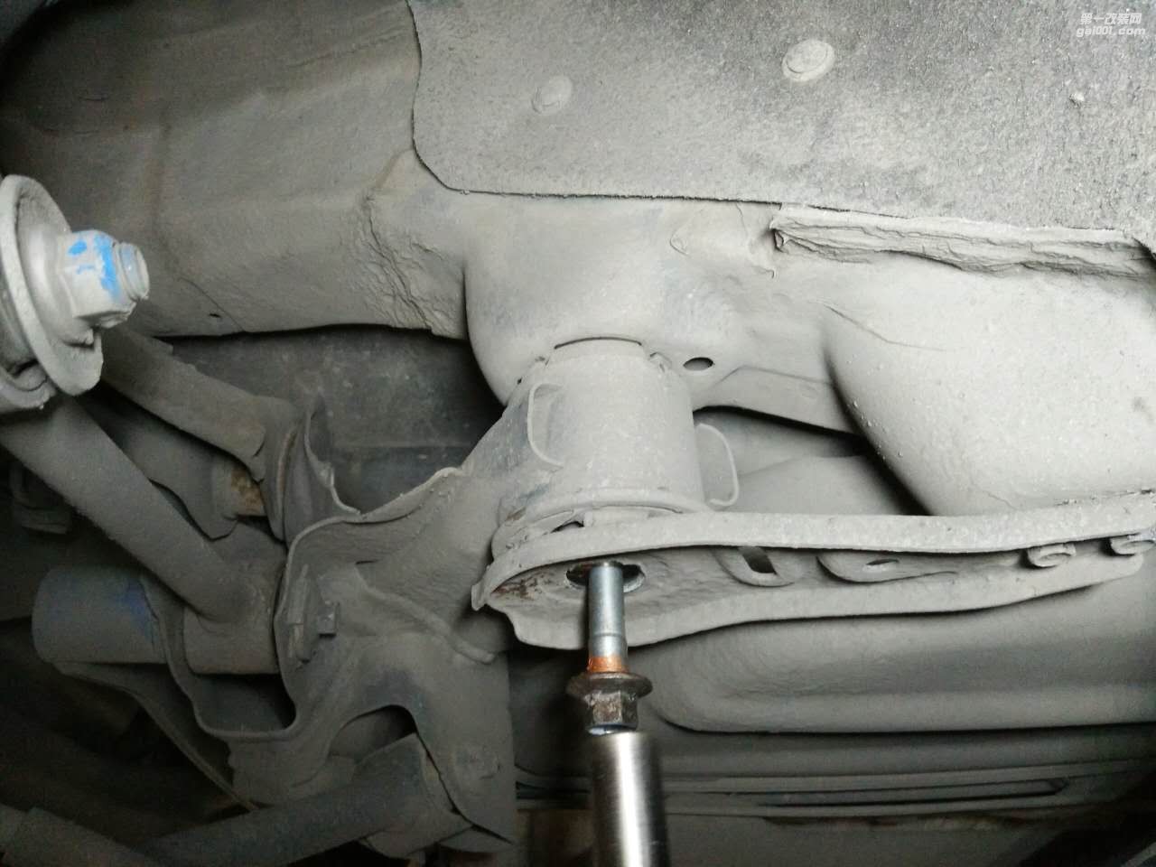 豐田雷凌改裝FOX底盤偉哥，副車架加強鋁襯套/杯士改裝