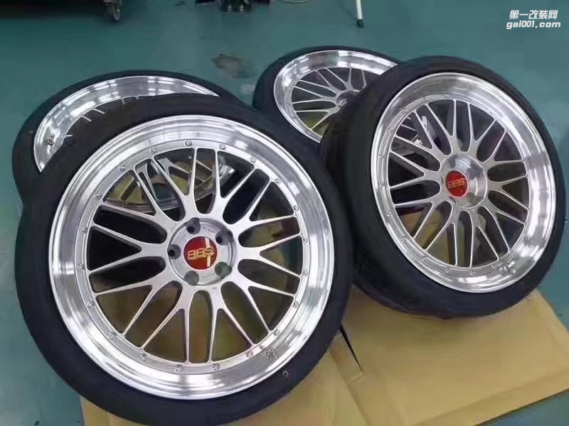 95新，日本  鍛造 雙片 BBS LM269   19寸  8.5J   ET32  5*112