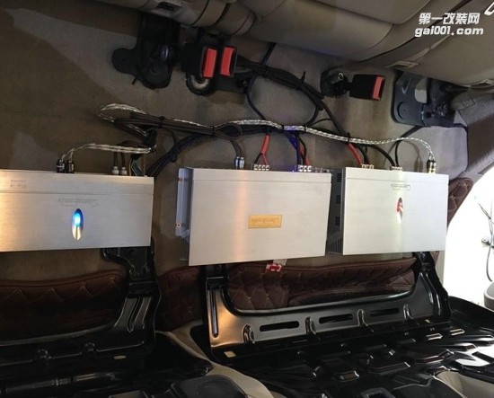 常州至上音樂(lè)奔馳ML350汽車音響改裝升級(jí)德國(guó)佛倫詩(shī) 歌劇世家音響