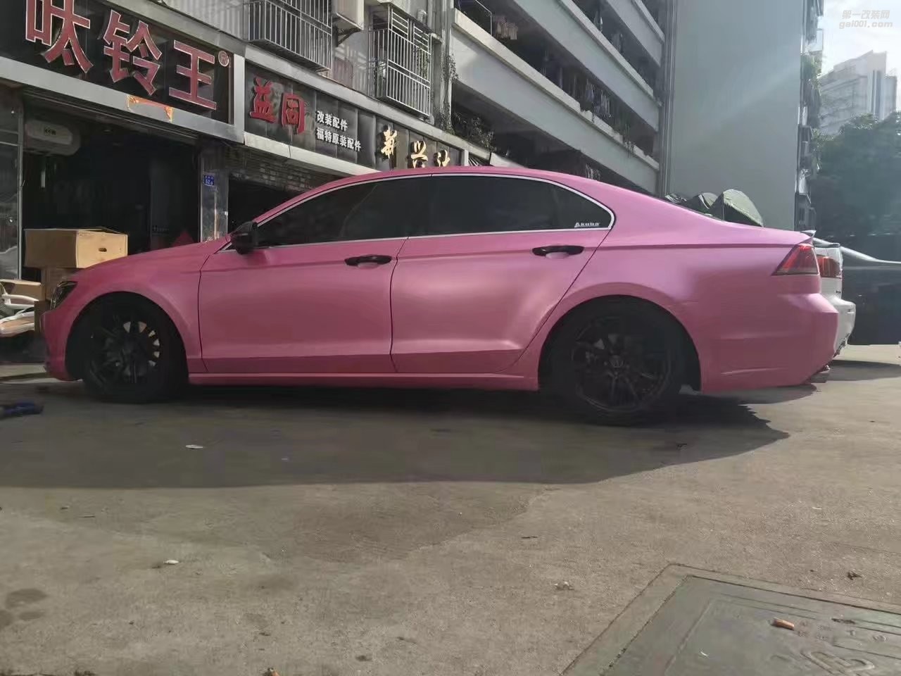 大眾，換  Prodrive  18寸 完工！