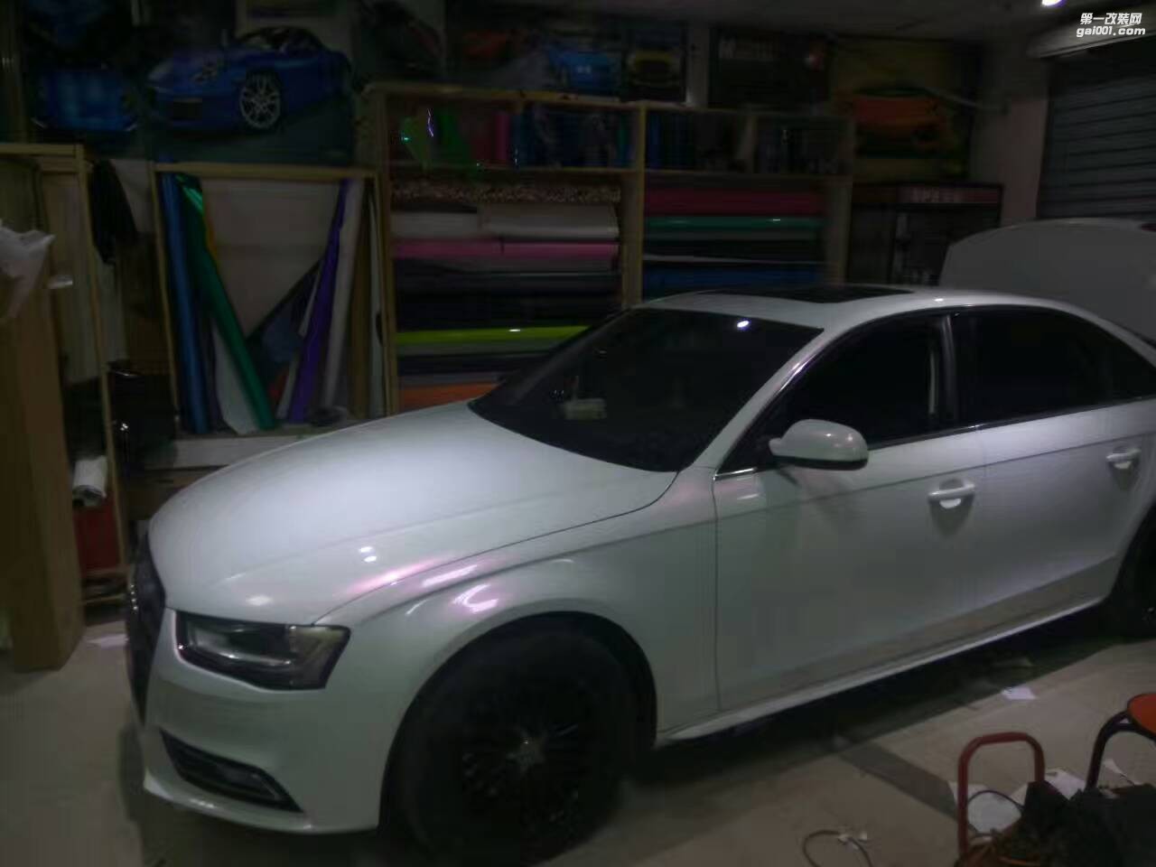 奧迪A4全車亮光粉