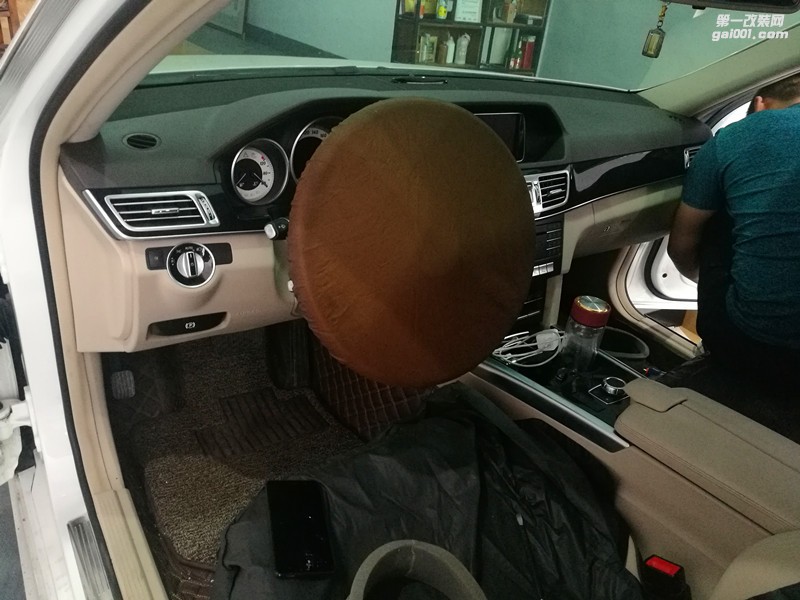 臨沂奔馳E級醇聲典汽車音響升級德國伊頓ETON專業(yè)汽車音響