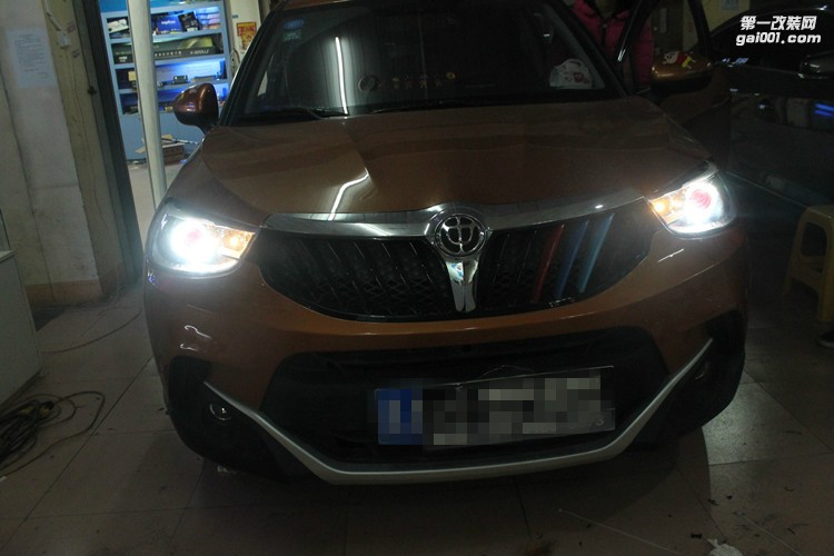 中華V3改裝大燈改裝Q5雙光透鏡氙氣燈 天使眼惡魔眼