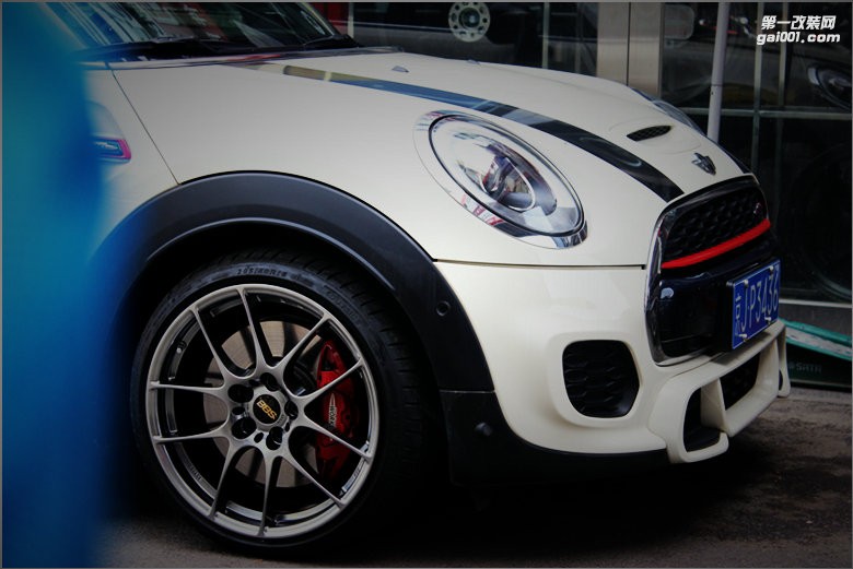海亞： MINI JCW 56  BBS   RF516  18
