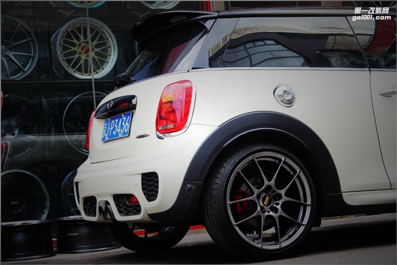 海亞： MINI JCW 56  BBS   RF516  18