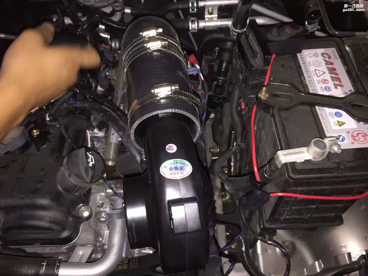 菱智M5 汽車(chē)進(jìn)氣配件 提升動(dòng)力改裝 鍵程離心式電動(dòng)渦輪增壓器LX3971案例