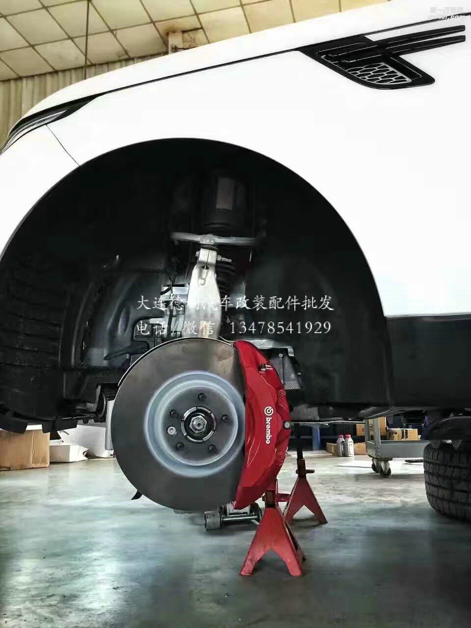布雷博保時捷路虎剎車卡鉗大6活塞剎車