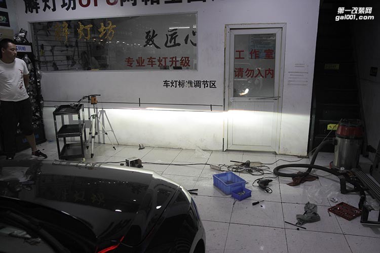 北京改燈店解燈坊12款帕薩特升級(jí)國產(chǎn)海拉雙光透鏡