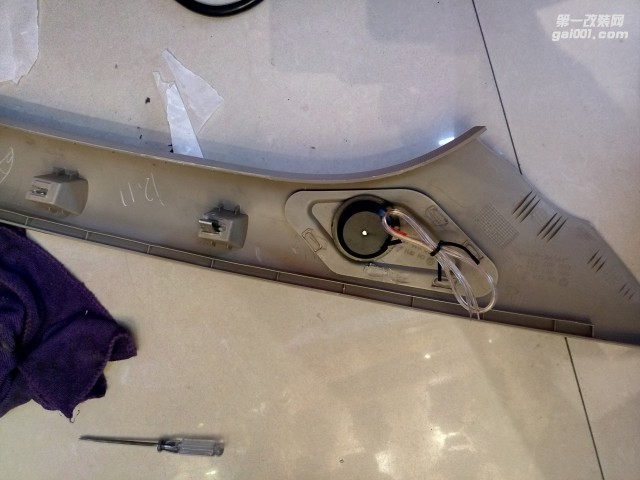 濟(jì)寧市鄒城大班汽車音響改裝大眾POLO升級DSP4.1音響系統(tǒng)