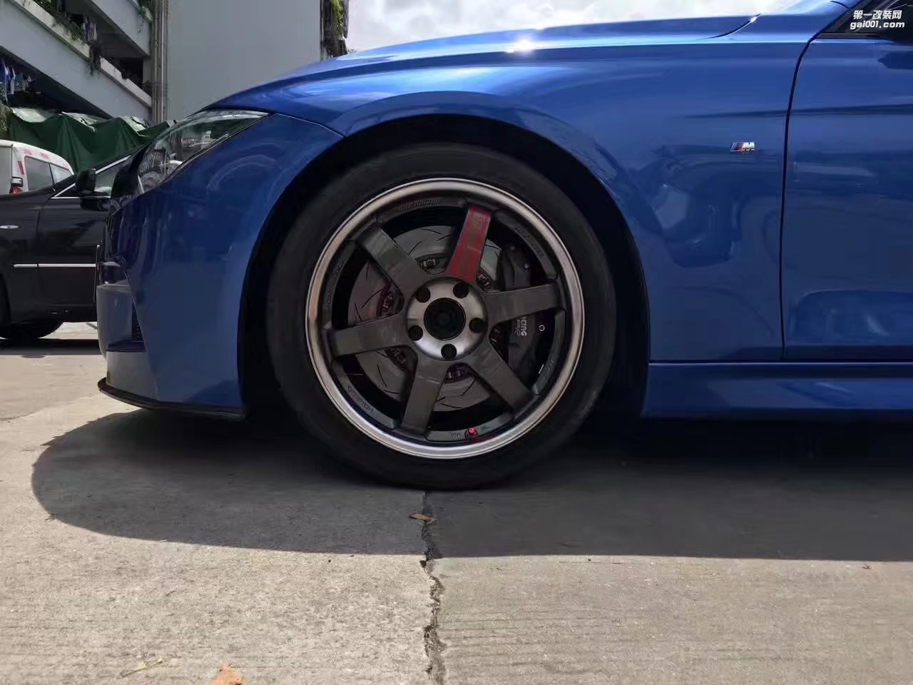 寶馬， 換 RAYS  TE37  完工！
