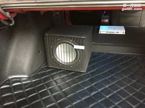 常州汽車音響改裝|雪佛蘭科魯茲汽車音響改裝升級|英國正弦波