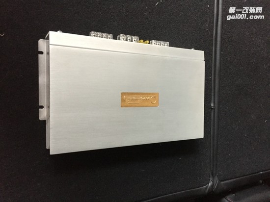 常州汽車音響改裝|雪佛蘭科魯茲汽車音響改裝升級|英國正弦波