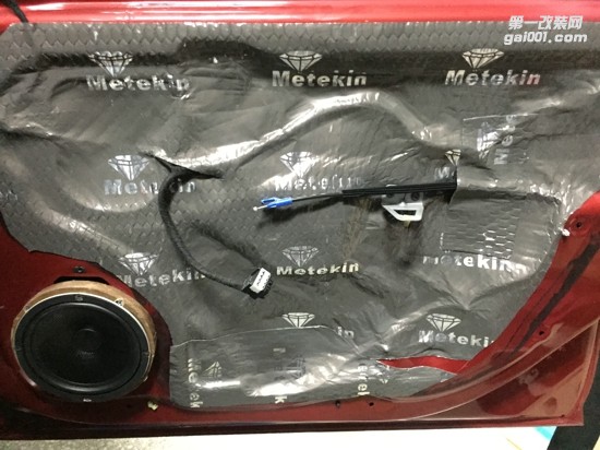 常州汽車音響改裝|雪佛蘭科魯茲汽車音響改裝升級|英國正弦波