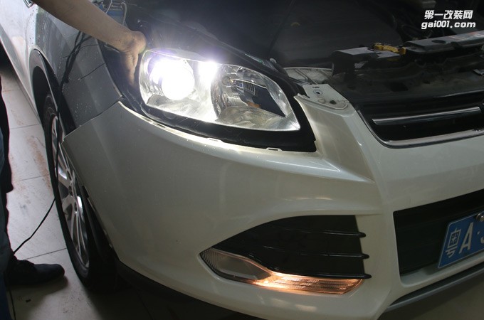 翼虎改燈 翼虎汽車大燈改裝廣州炫酷車燈光升級