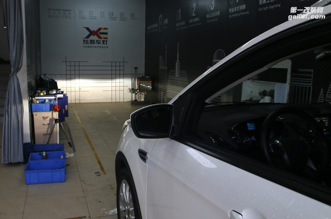 翼虎改燈 翼虎汽車大燈改裝廣州炫酷車燈光升級