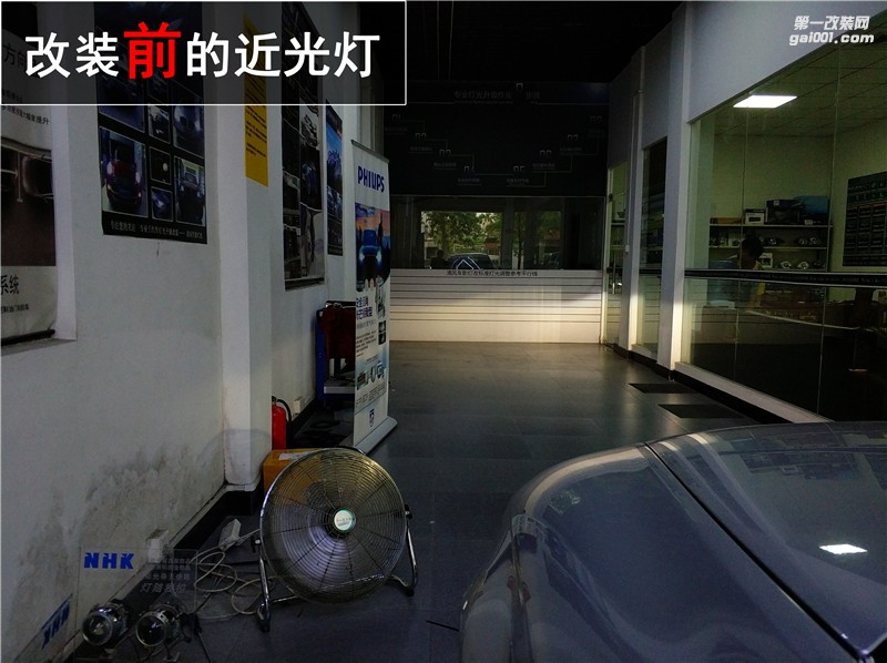 中山奧迪老A6L透鏡老化燈光不亮 升級(jí)海拉五雙光透鏡輕松解決！——清風(fēng)車(chē)影燈改