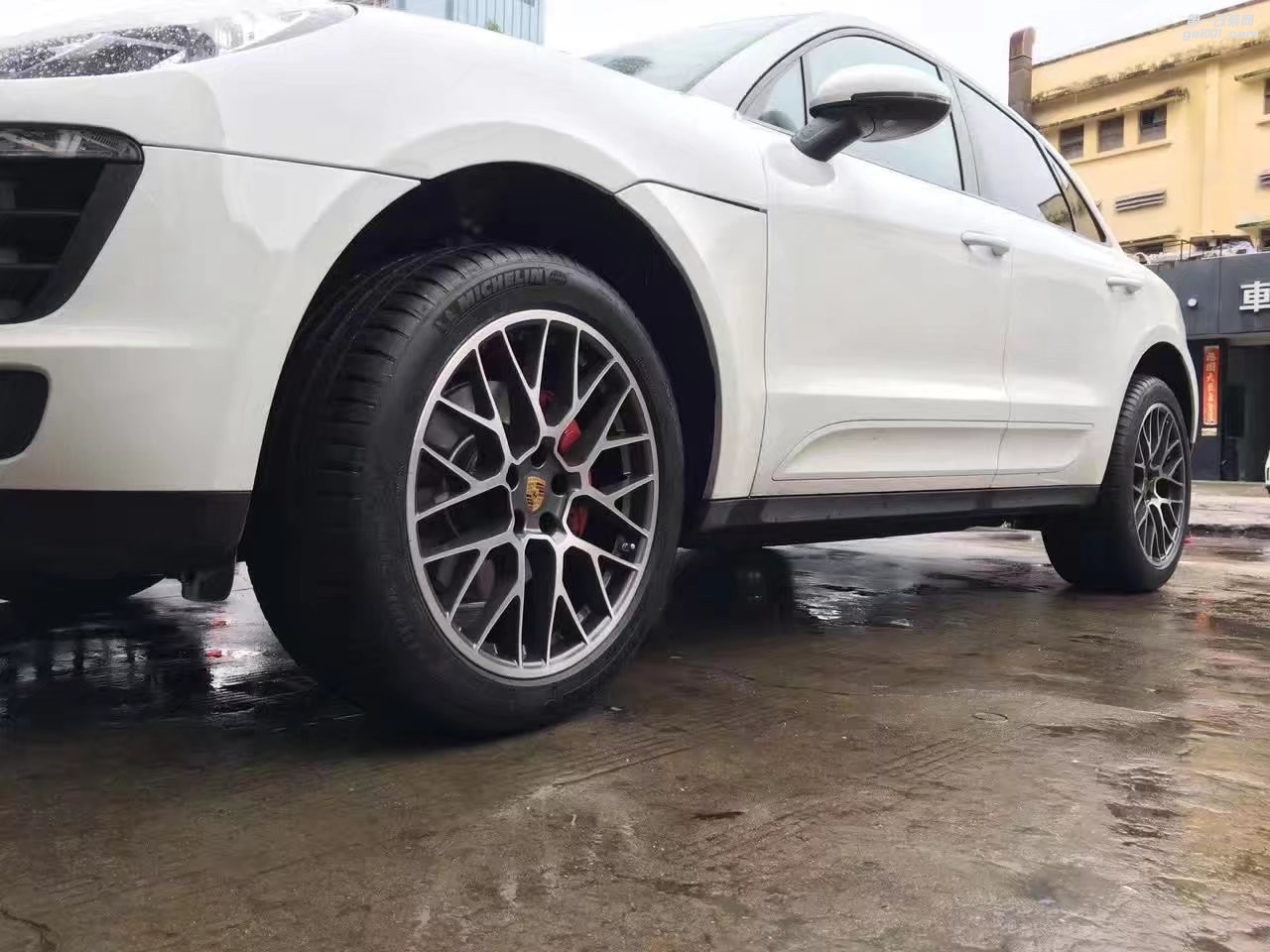 Macan 換 20寸 原裝 全新 套件完工！