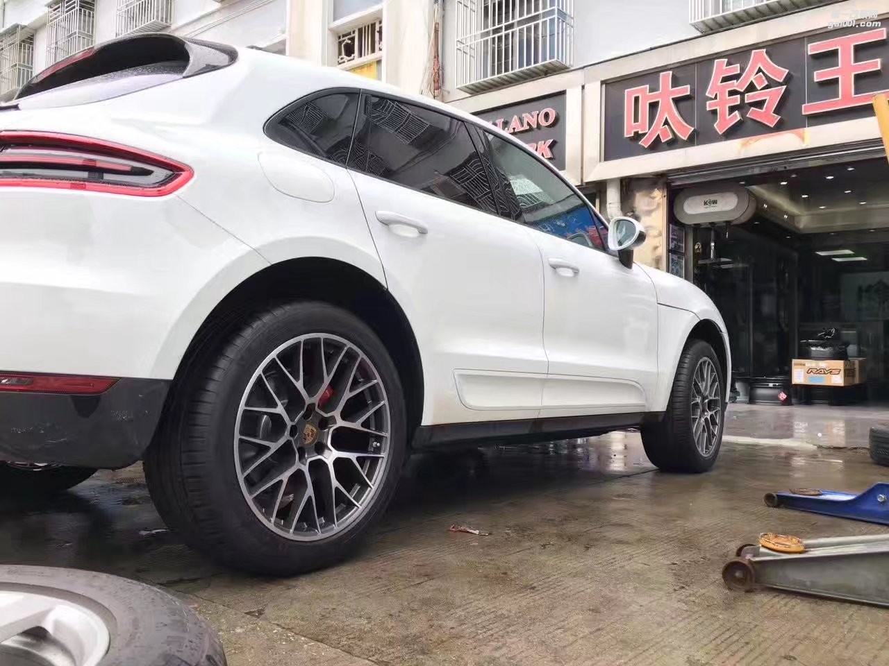 Macan 換 20寸 原裝 全新 套件完工！