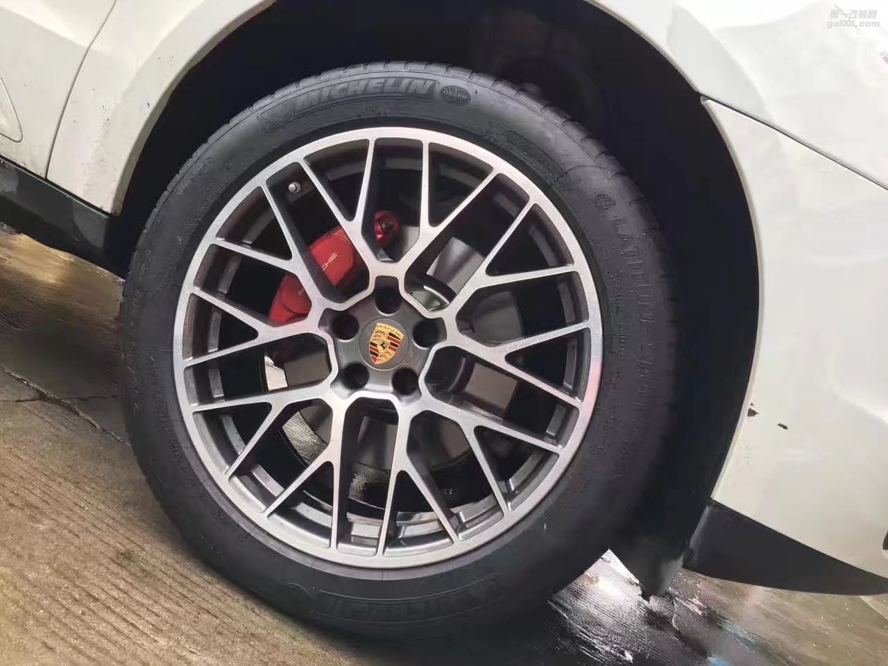 Macan 換 20寸 原裝 全新 套件完工！