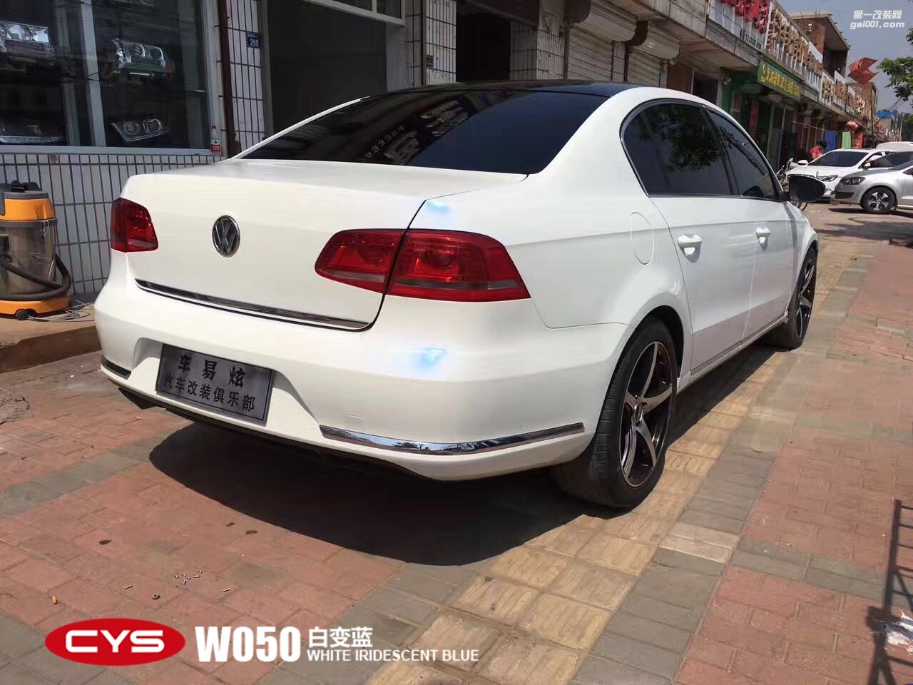 大眾邁騰 CYS白變藍 W050 汽車改色貼膜 18611722254 (6)