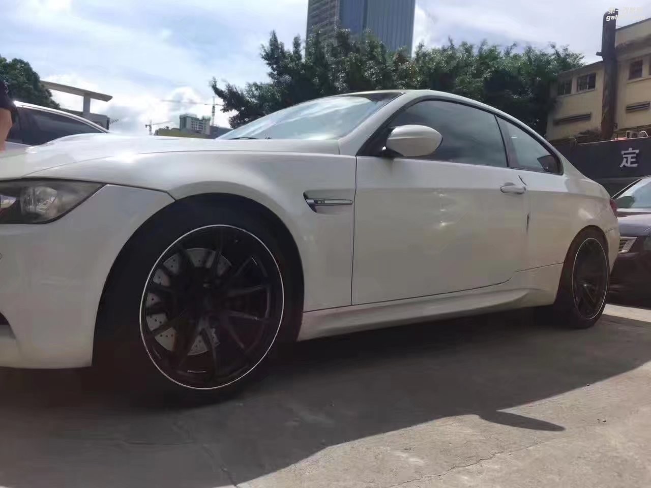 寶馬，換 RAYS G25 ，19寸 完工！