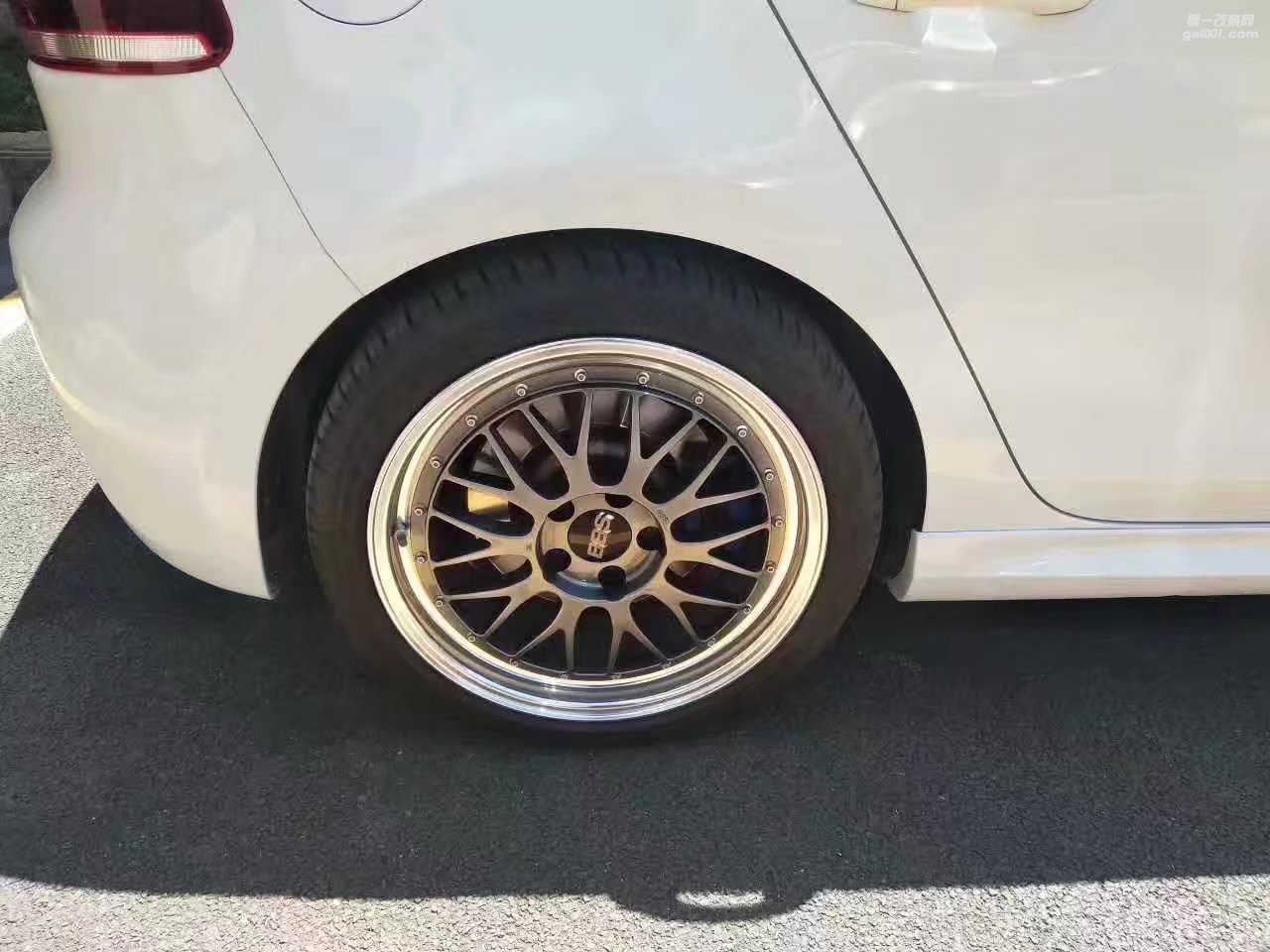 BBS  LM  18寸，效果不錯(cuò)！