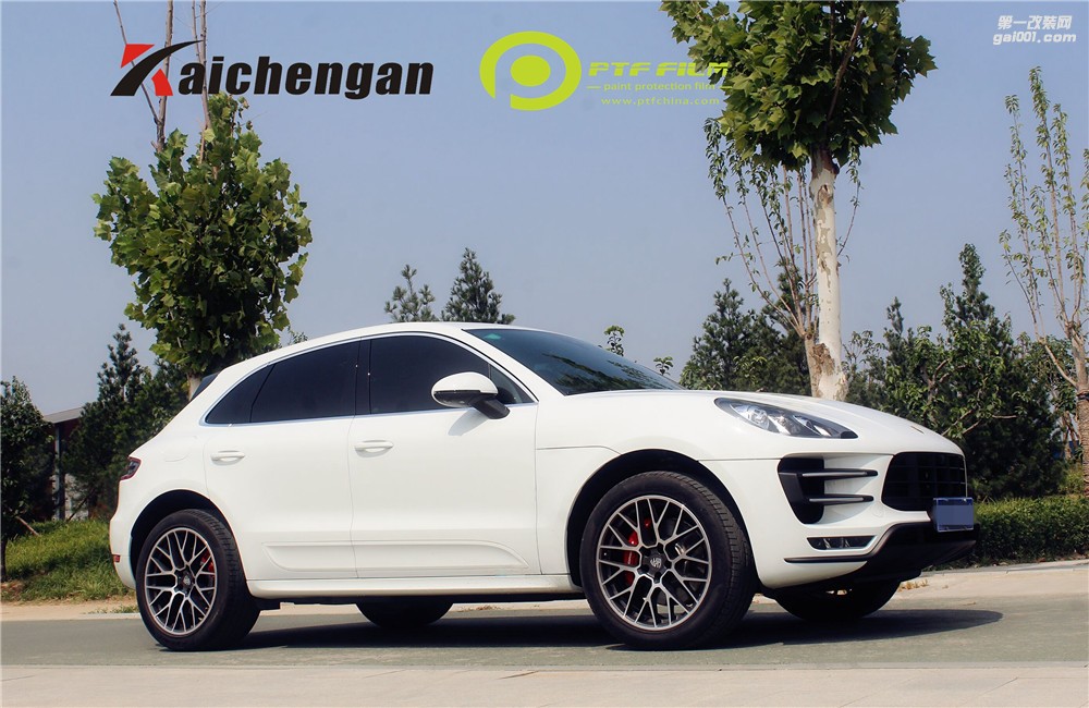 鄭州保時捷macan貼PTF專車專用透明膜效果圖