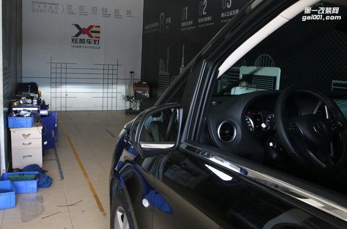 奔馳威霆VITO改燈廣州炫酷車燈升級燈光