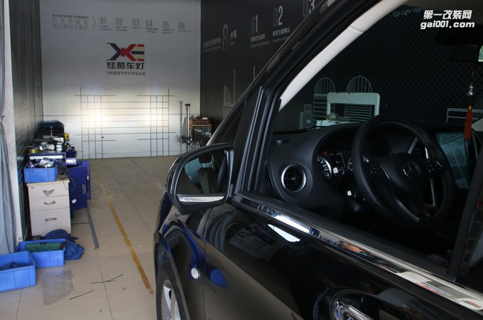 奔馳威霆VITO改燈廣州炫酷車燈升級燈光