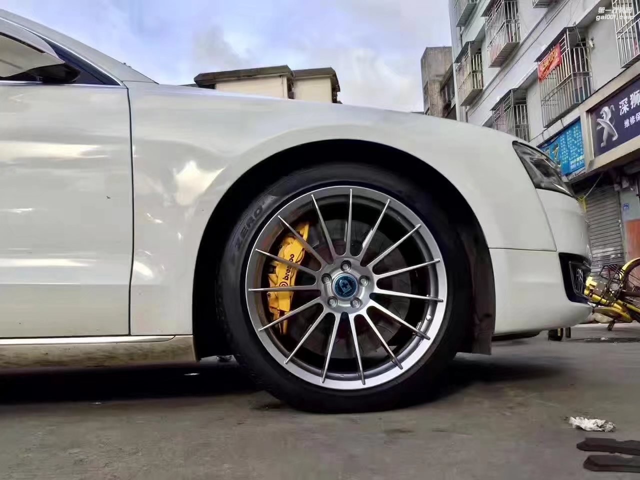 奧迪，裝HRE 全新 20寸 完工！