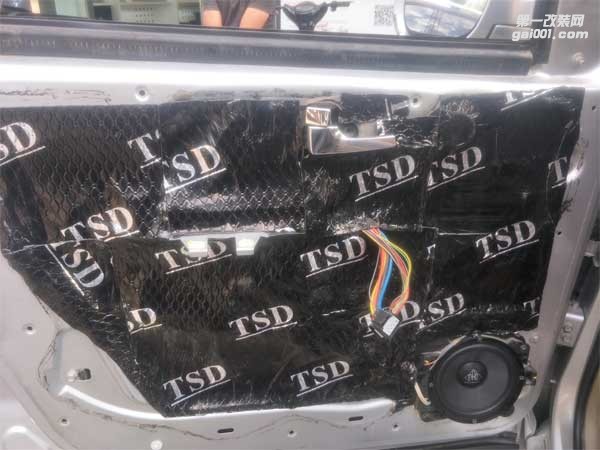 　我說(shuō)這個(gè)很火你還不信？別克GL8改裝意大利PHD—西寧精藝精汽車音響改裝案例