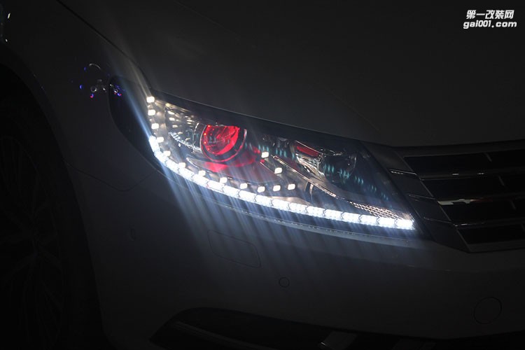 大眾朗逸改裝大燈改裝透鏡氙氣燈日行燈惡魔眼