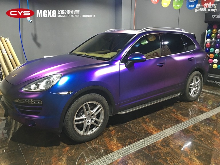 北京保時(shí)捷卡宴 CYS幻彩雷電藍(lán) MGX8 汽車(chē)改色貼膜