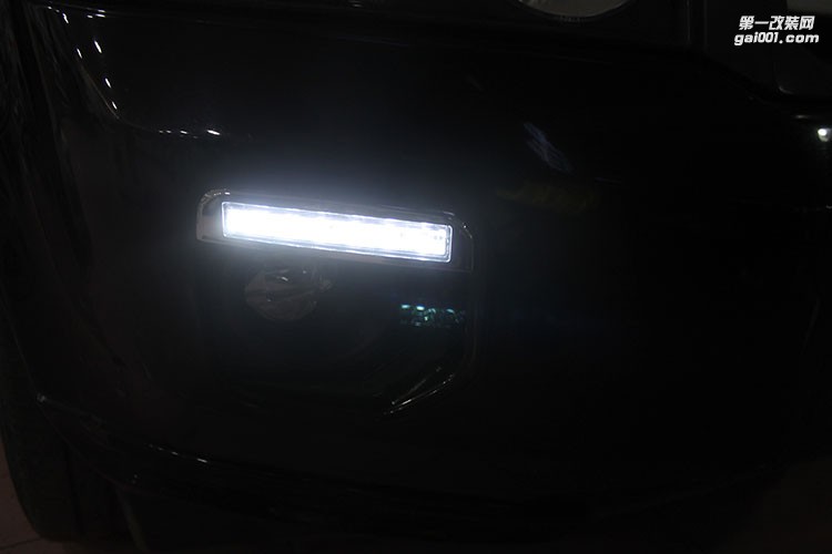 路虎改裝日行燈 貴陽專業(yè)改裝