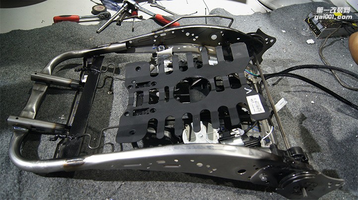 丰田卡罗拉电动座椅改装