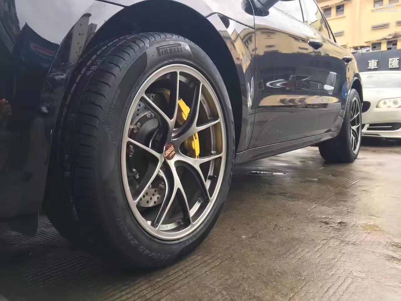 保時捷 Macan 換 全新 BBS RID ?倍耐力 PO