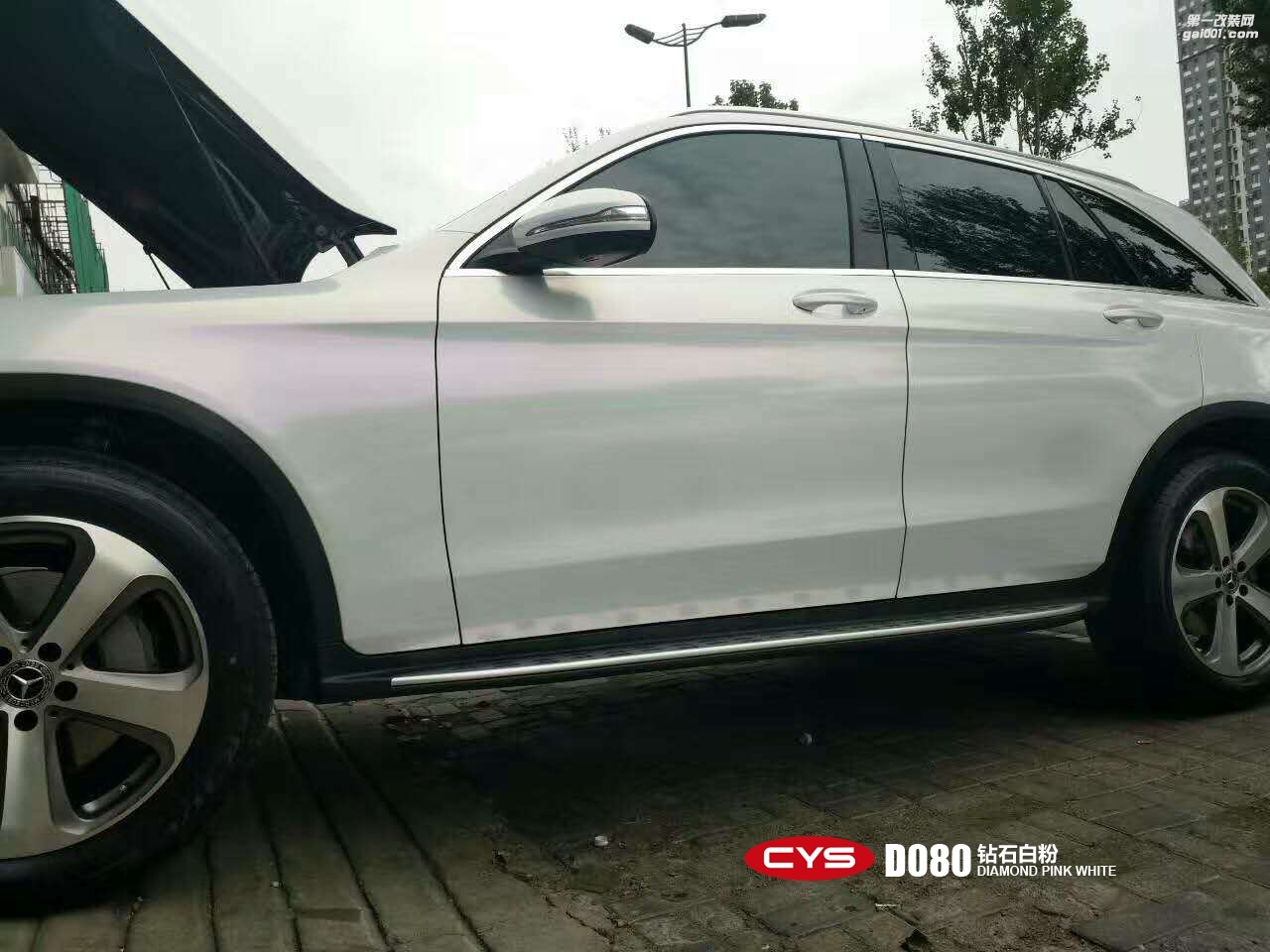 北京奔馳GLC300 CYS鉆石白粉 D080 汽車改色貼膜