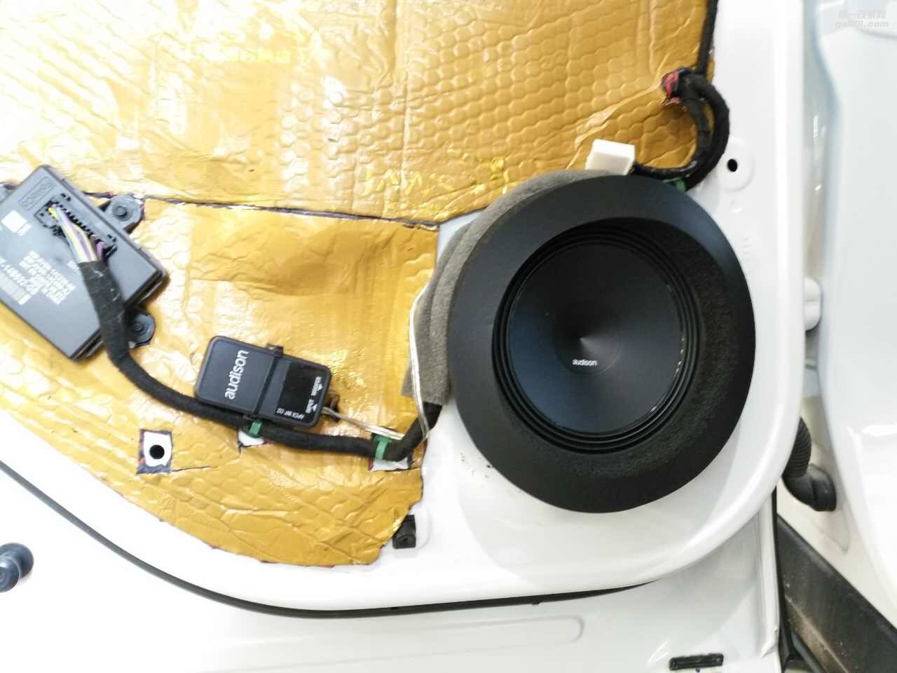 享受音樂就這么簡單，汕頭福特翼虎音響改裝隔音美國好萊塢結(jié)合意大利歐迪臣中國大白鯊