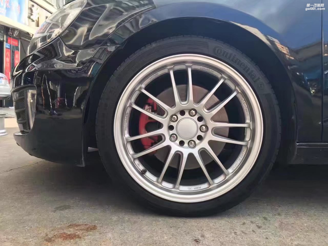 大眾,換 RE30 18寸 完 工 !